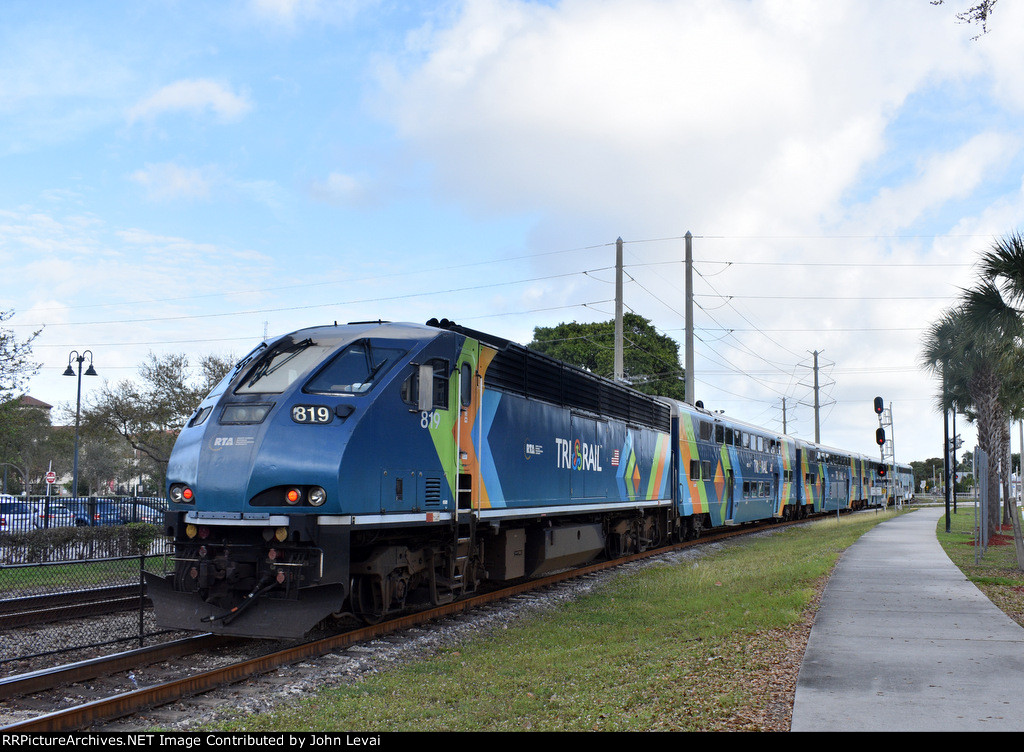 BL36PH # 819 pushing Tri-Rail Train # P664 out of WPB Depot 